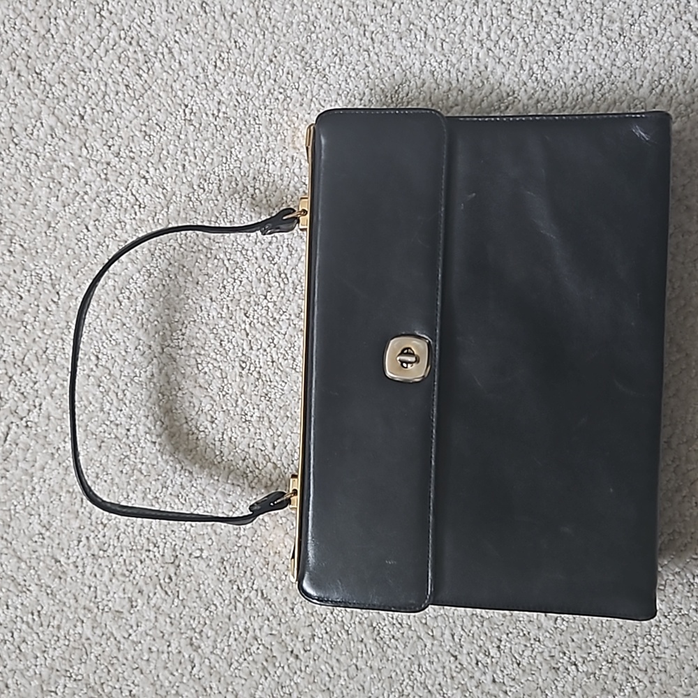 Vintage leather handbag